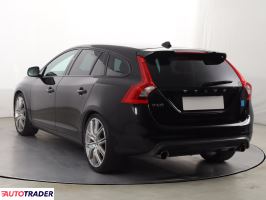 Volvo V60 2017 2.0 362 KM