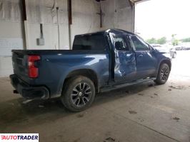 Chevrolet Silverado 2021 3
