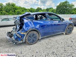 Tesla Model Y 2026