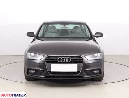 Audi A4 2012 2.0 140 KM Audi A4 2012 2.0 140 KM