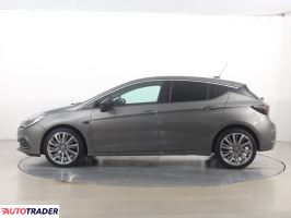 Opel Astra 2018 1.6 197 KM