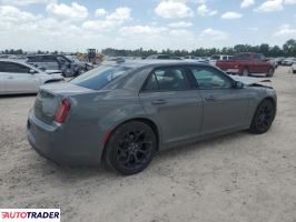 Chrysler 300C 2019 3