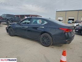 Nissan Altima 2025 2