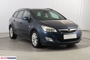 Opel Astra 2012 1.7 123 KM Opel Astra 2012 1.7 123 KM