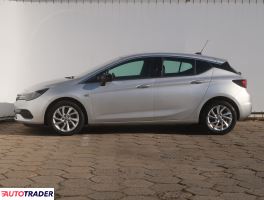 Opel Astra 2021 1.2 143 KM