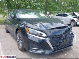 Nissan Altima 2025 2