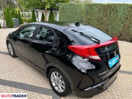 Honda Civic 2013 1.3 100 KM