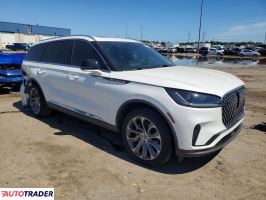 Lincoln Aviator 2025 3