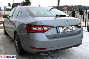 Skoda Superb 2017 1.8 180 KM