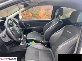 Renault Clio 2012 1.6 130 KM