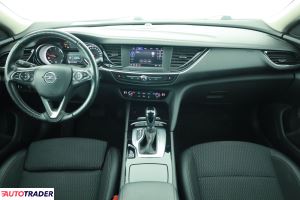 Opel Insignia 2020 1.5 120 KM