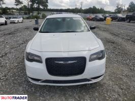 Chrysler 300C 2019 3