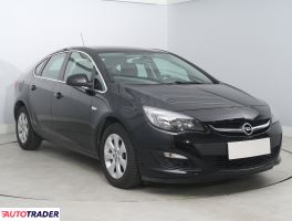 Opel Astra - zobacz ofertę
