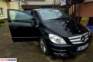 Mercedes B-klasa 2008 1.7 116 KM