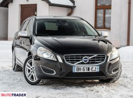 Volvo V60 2012 2.0 163 KM