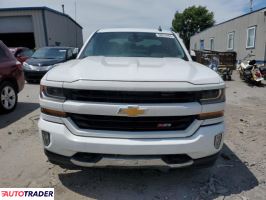 Chevrolet Silverado 2018 5