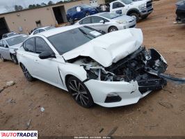 Nissan Altima - zobacz ofertę