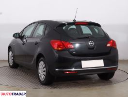 Opel Astra 2013 1.4 118 KM