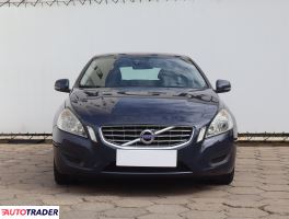 Volvo V60 2012 1.6 112 KM