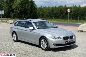 BMW 530 2012 3.0 258 KM