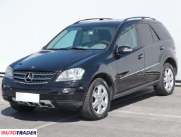 Mercedes M-klasa 2007 4.0 301 KM