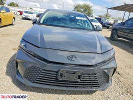 Toyota Camry 2025 2