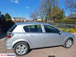 Opel Astra 2011 1.7 125 KM