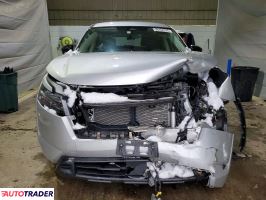 Nissan Pathfinder 2023 3