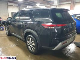 Nissan Pathfinder 2023 3