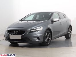 Volvo V40 2018 1.5 150 KM