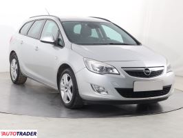 Opel Astra 2011 1.7 108 KM