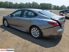 Toyota Camry 2025 2