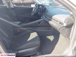 Hyundai Elantra 2025 2