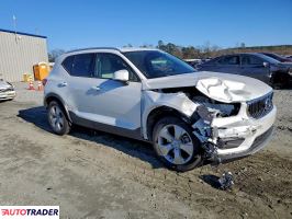 Volvo XC40 2022 2