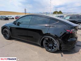 Tesla Model Y 2021 Tesla Model Y 2021