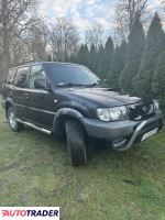 Nissan Terrano 2000 2.7 125 KM