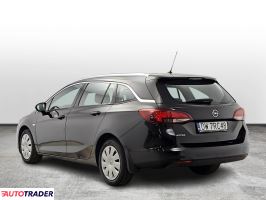 Opel Astra 2021 1.5 105 KM
