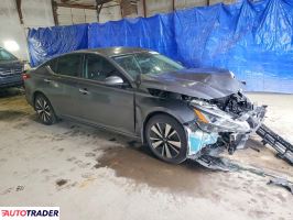 Nissan Altima 2021 2