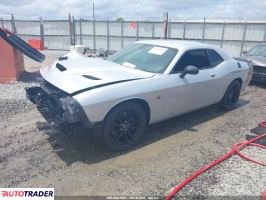 Dodge Challenger 2021 6