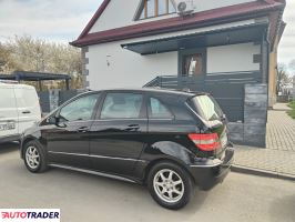 Mercedes B-klasa 2008 1.7 116 KM