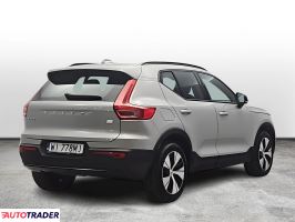 Volvo XC40 2022 1.5 180 KM