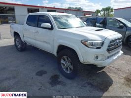 Toyota Tacoma - zobacz ofertę