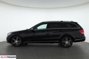 Mercedes E-klasa 2013 2.0 181 KM