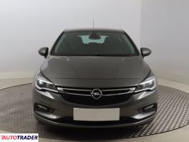 Opel Astra 2019 1.4 123 KM