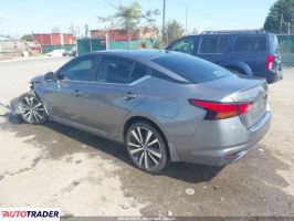 Nissan Altima 2021