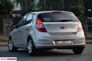 Hyundai i30 2010 1.6 116 KM Hyundai i30 2010 1.6 116 KM