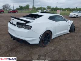 Chevrolet Camaro 2021 3