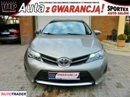Toyota Auris 2013 1.3 100 KM Toyota Auris 2013 1.3 100 KM