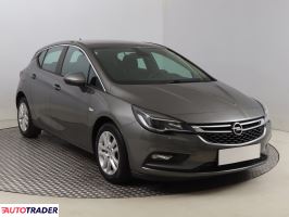 Opel Astra 2017 1.4 123 KM