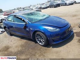 Tesla Model 3 2018